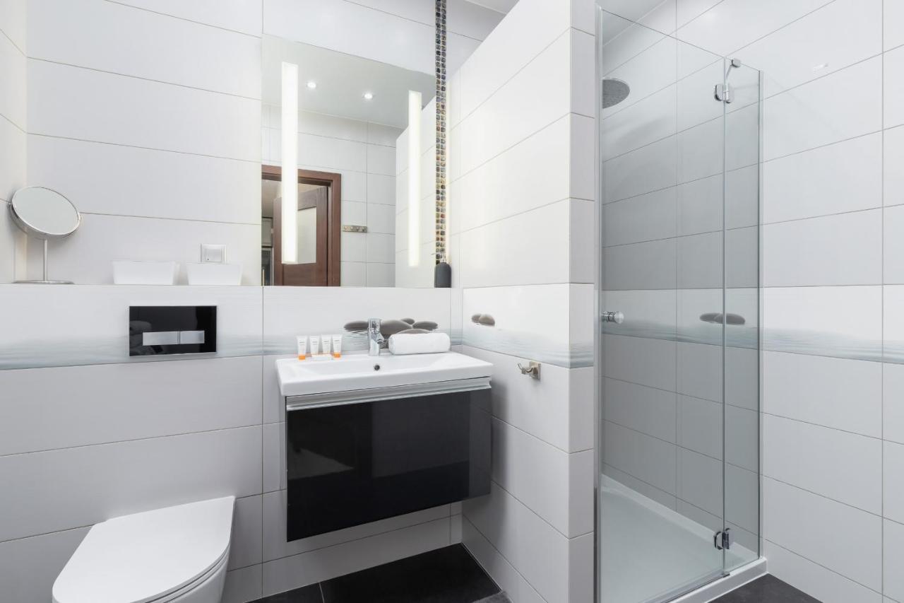 Krakow Blonia Apartment With Balcony By Noclegi Renters Dış mekan fotoğraf