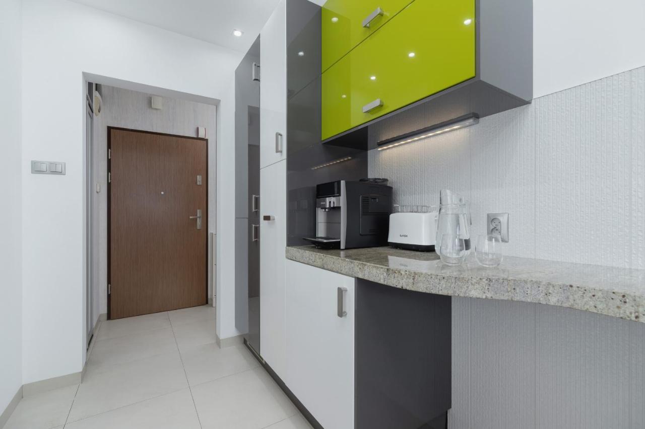 Krakow Blonia Apartment With Balcony By Noclegi Renters Dış mekan fotoğraf